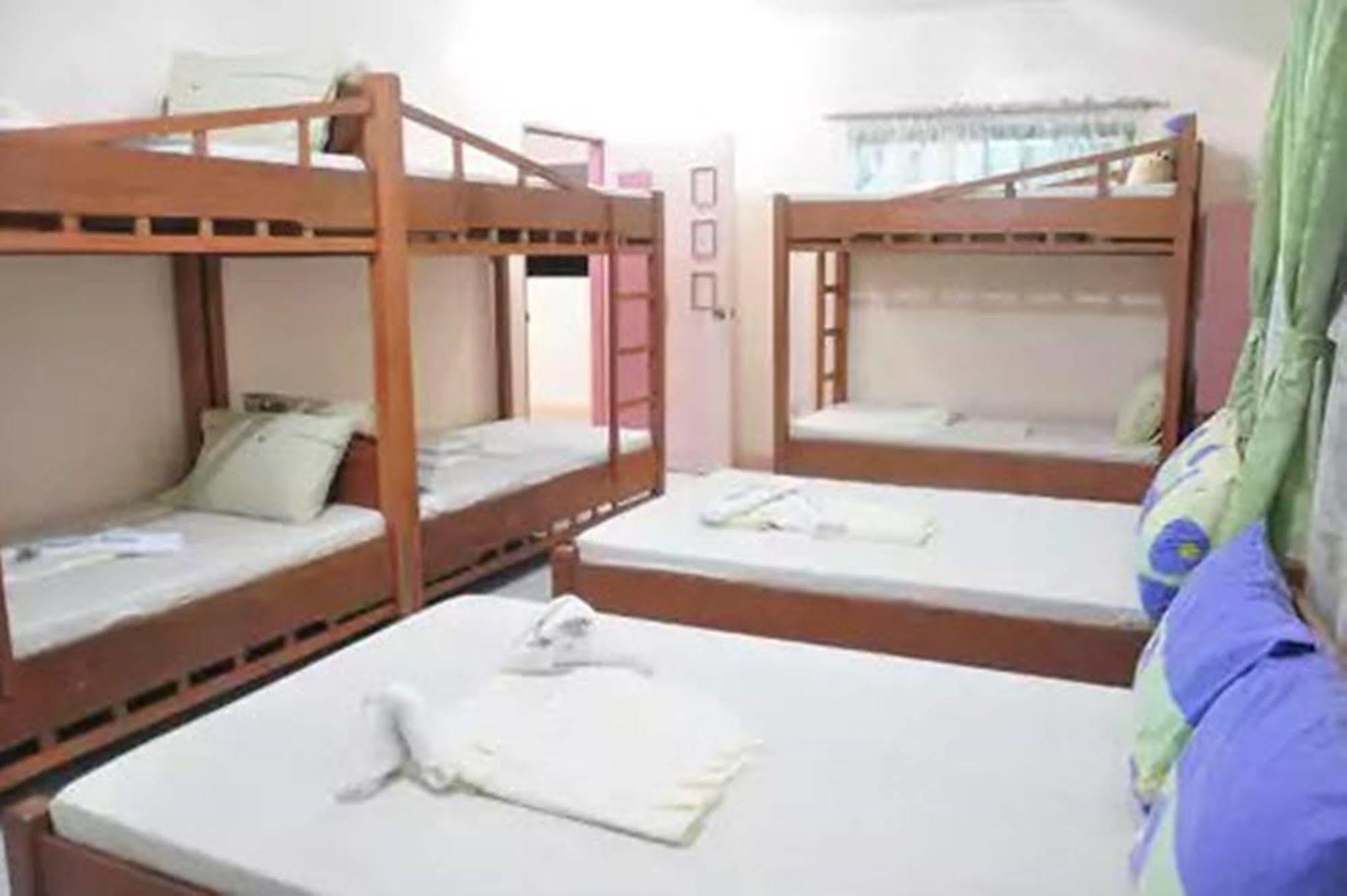 Apartelle De Francesca Пуерто Галера Екстериор снимка